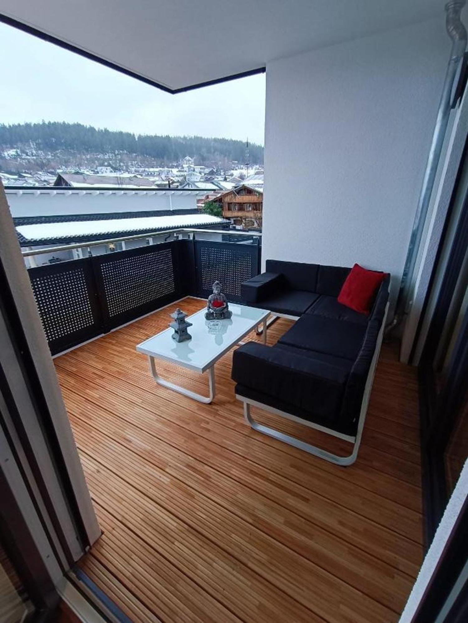 Emma Mit Balkon * Langdorf (Regen)